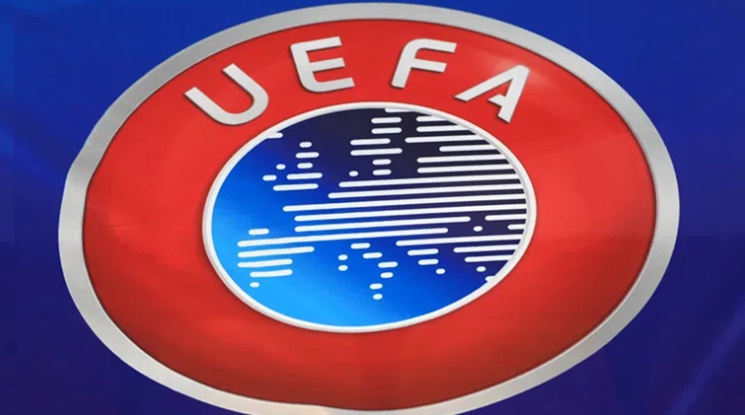 Руският футболен съюз остава част от УЕФА, поне засега 