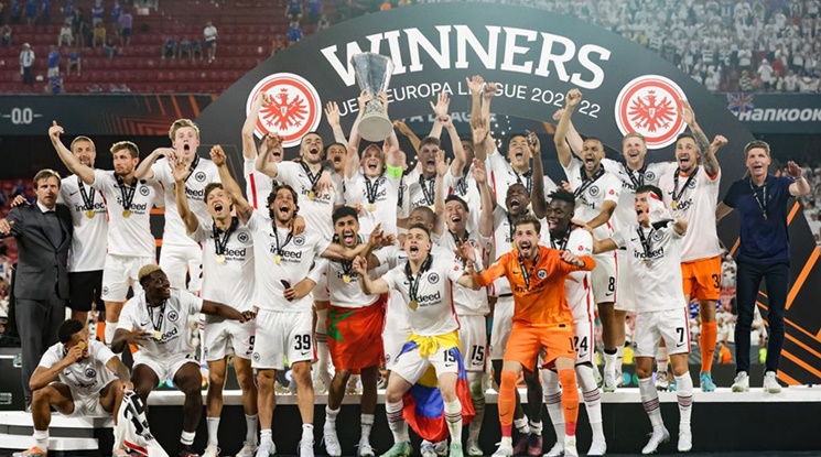 Айнтрахт Франкфурт спечели Лига Европа след драма с дузпи срещу Рейнджърс (видео)