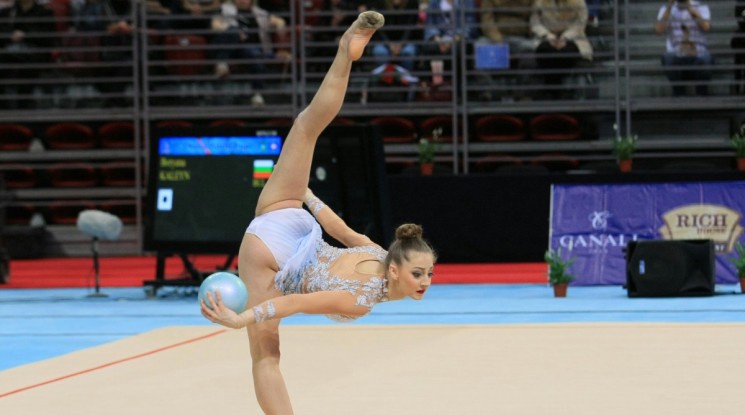Сребро за Боряна Калейн и бронз за Стилияна Николова на Европейското по художествена гимнастика