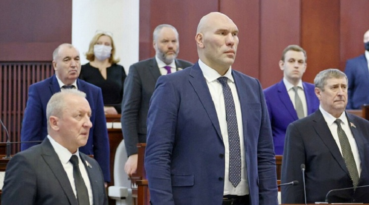 Валуев също взе отношение по скандала с Касаткина