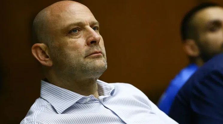Тити Папазов хвърлил оставка по време на среща на върха в Левски