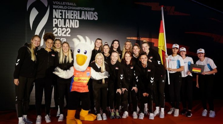 България започна със загуба от Германия на световното по волейбол за жени (видео)