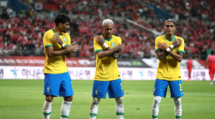 Рафиня: Отбор като Бразилия винаги е претендент за световната титла