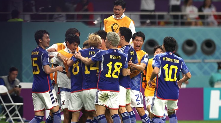 Япония атакува място на осминафиналите срещу аутсайдера в група "Д"