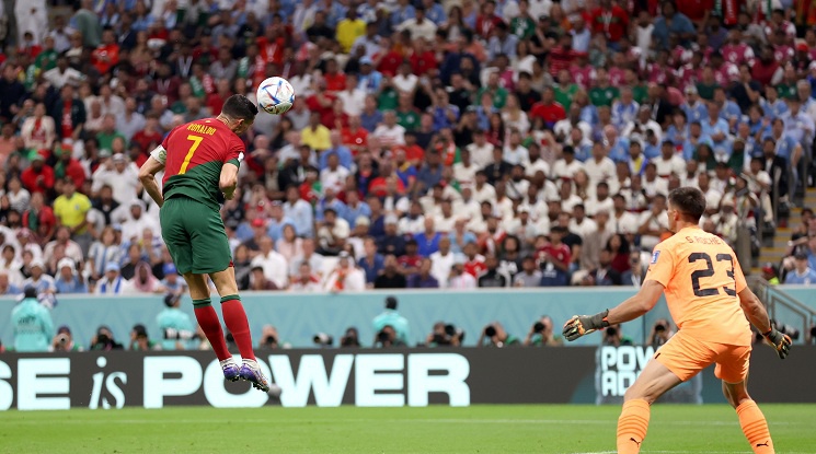 От ФИФА най-после казаха дали Кристиано е сред голмайсторите в мача Португалия - Уругвай