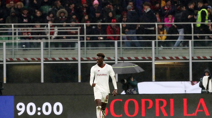 Гол на Ейбрахам в 93-та минута спаси Рома срещу Милан (видео)