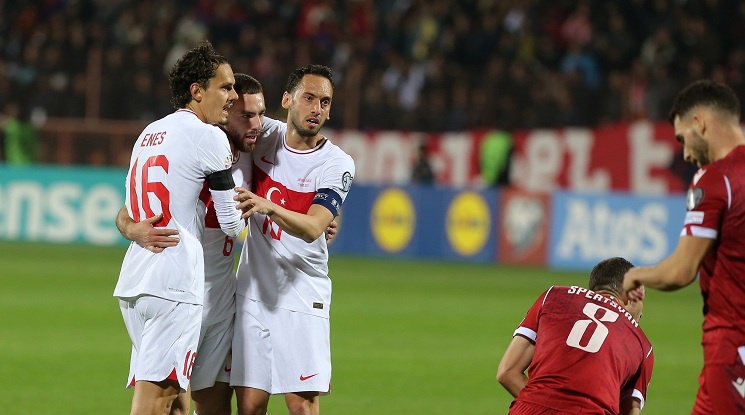 Турция излъга Армения в първия мач от група "Г"