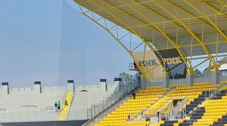 В Ботев правят всичко възможно да опазят новия си стадион от темпераментните фенове на Левски