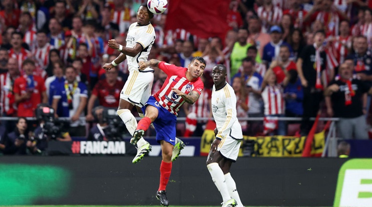 Двама контузени бранители в Реал Мадрид след двубоя с Лас Палмас