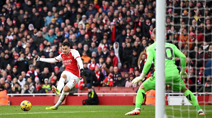 Арсенал си пооправи головата разлика с мача срещу Кристъл Палас