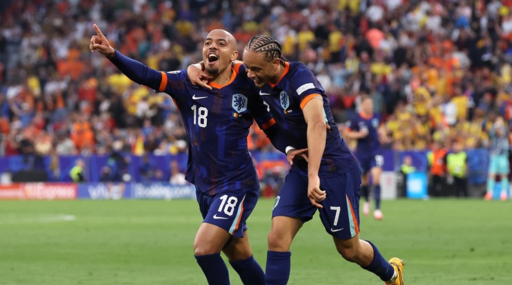 Нидерландия ликува след мача с Румъния