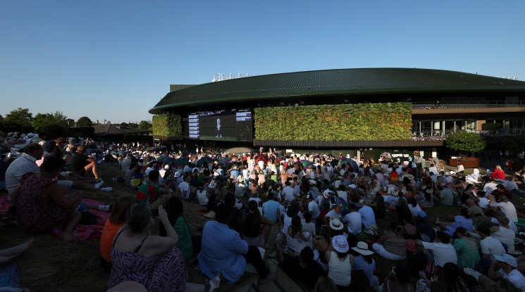 Няма да има изцяло български финал при младежите на "Уимбълдън"