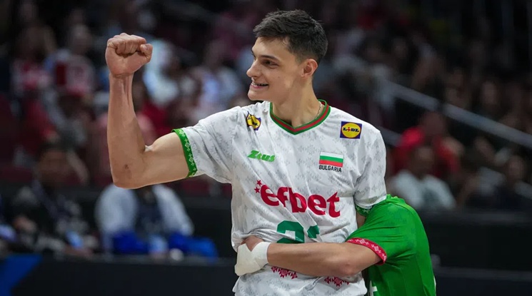Алекс Николов: Ще опитаме да превърнем медала в златен