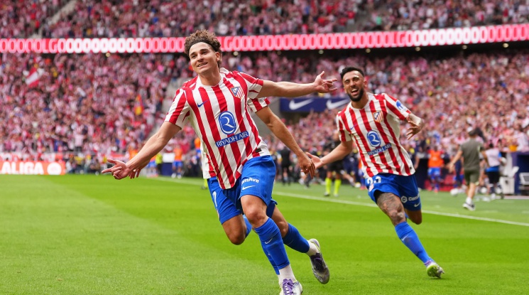 Хулиан Алварес за евентуален трансфер в Барселона: Слуховете не ме интересуват