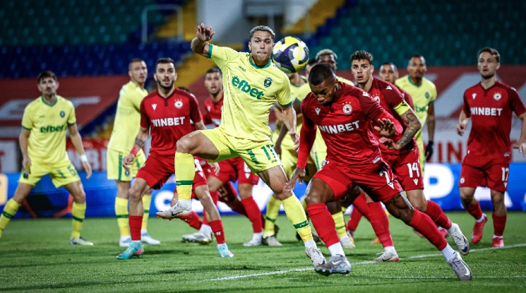 Кой отбор колко плаща за заплати в efbet Лига? Ето какво показват цифрите