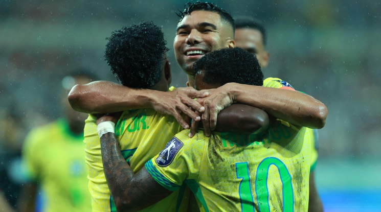 Бразилия отнесе Южна Корея с 5:0