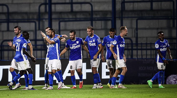 Спартак Варна и Пирин се издължиха и спасиха лицензите си