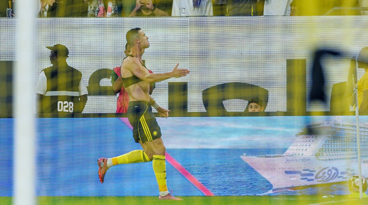 Кристиано след гол номер 950: Съветват ме да се откажа, но...