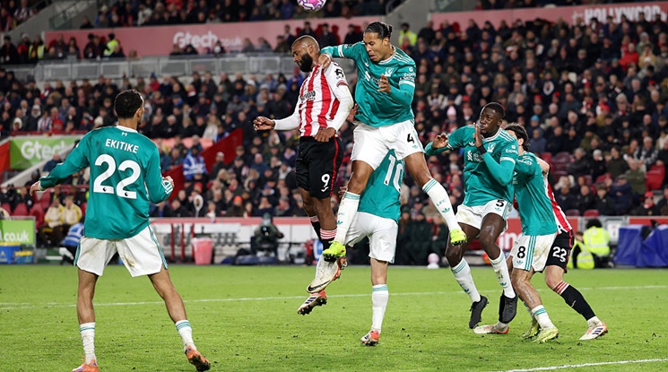 "Четири поредни загуби биха били катастрофа дори за Брентфорд"