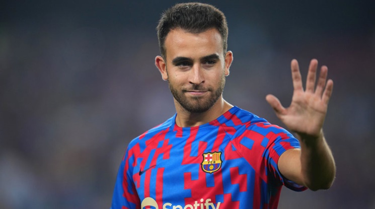 ПСЖ иска да вземе защитник от Барселона