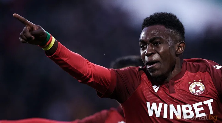 ЦСКА излъга Левски с гол на Ето`о