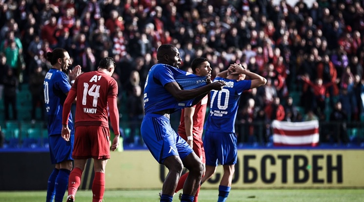 Теодор Иванов: Няма по-хубаво нещо от това да играят родни футболисти