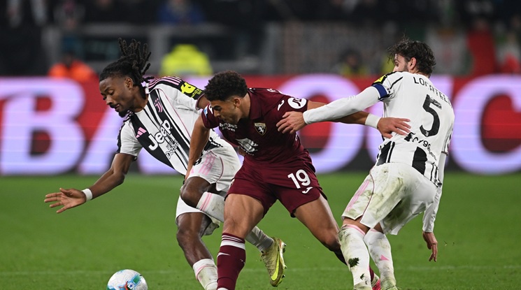 Ювентус - Торино (репортаж)