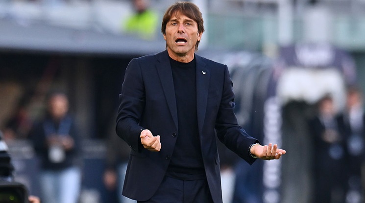 Назрява бунт в Наполи срещу методите на Конте