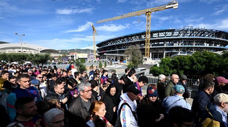 Цените на билетите за новия "Камп Ноу" предизвикаха шок сред феновете на Барса
