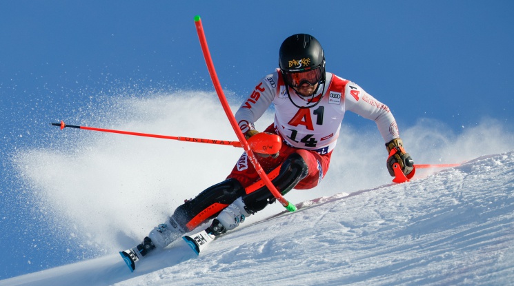 Алберт Попов в топ 10 в Гюргъл, французин поднесе изненадата