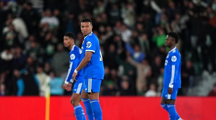 Още един неубедителен мач за Реал в Ла Лига скъси съвсем разликата с Барса и Виляреал 