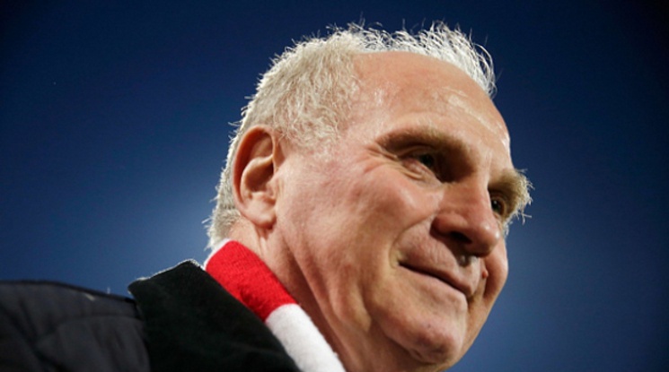 Ули Хьонес: Недопустимо е, че позволяват на Барса да играе на най-високо ниво с тези дългове