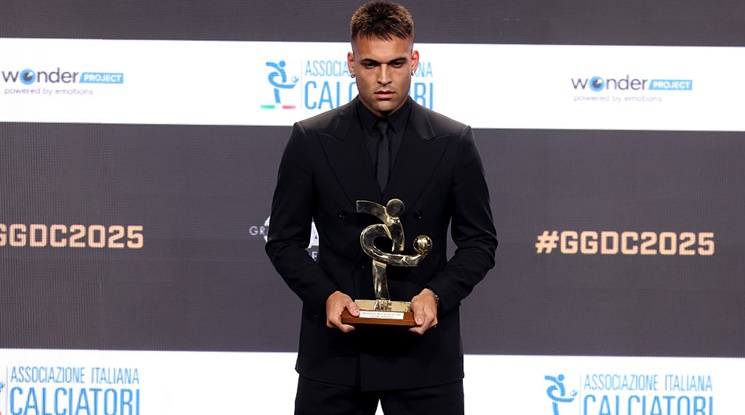 "Киву постоянно ме прегръща, повече от съпругата ми"