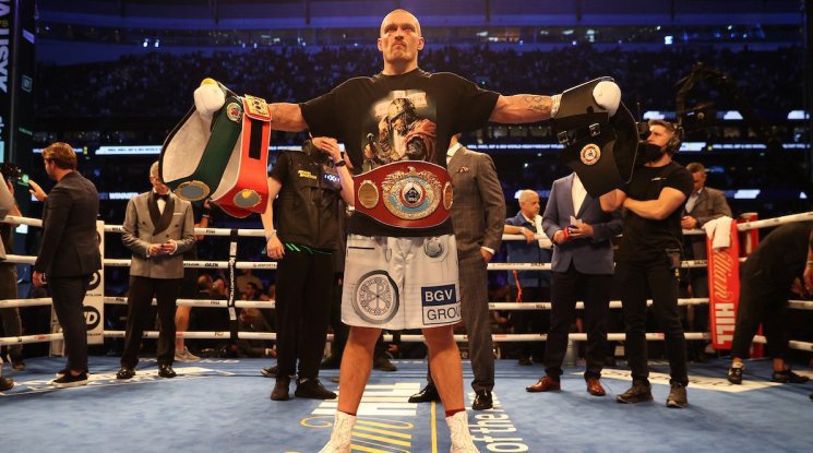 Усик изрази желание да се бие със залязваща звезда