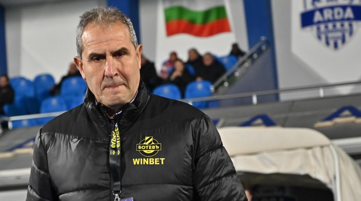 Херо разкритикува играта на "канарчетата": Ако имах възможност, щях да направя десет смени