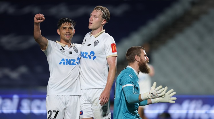 Сентрал Коуст Маринърс - Оукланд (репортаж)