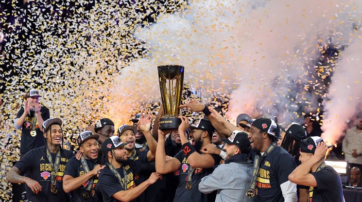 Ню Йорк Никс грабна Купата на НБА след успех над Сан Антонио