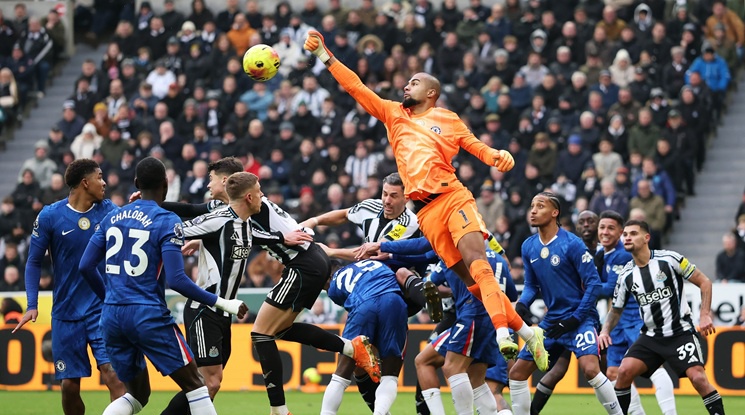 Зрелищно реми между Нюкасъл и Челси на "Сейнт Джеймсис Парк"