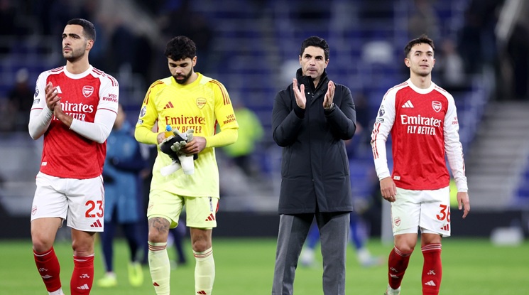 Гросмайсторска победа за Арсенал на гости на Евертън