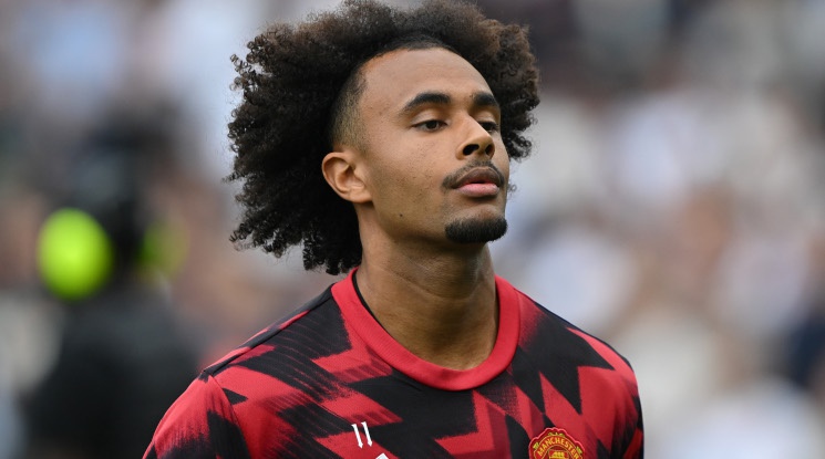 Ман Юнайтед не хареса офертата на Рома за Зиркзее