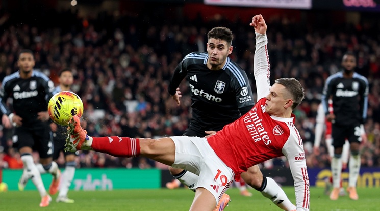 Арсенал зашлеви звучен шамар на Астън Вила