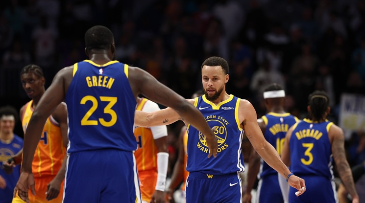 Шарлът Хорнетс - Голдън Стейт Уориърс (репортаж)