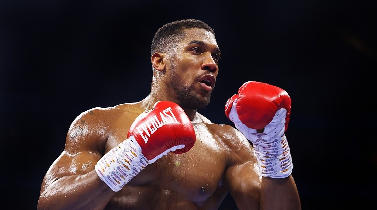 Антъни Джошуа с първо изявление след катастрофата