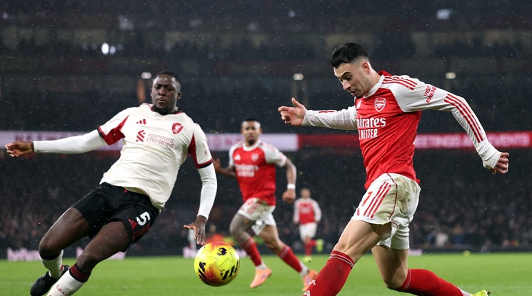 Настоящият и бъдещият шампиони на Англия изиграха най-скучният мач от началото на сезона