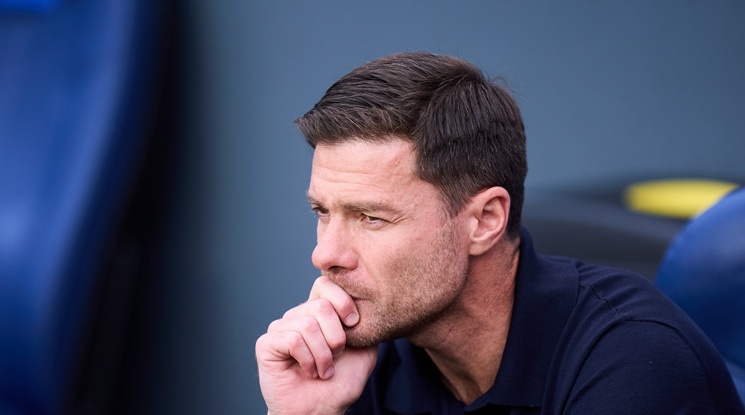 Всичко приключи: Реал Мадрид освободи Чаби Алонсо