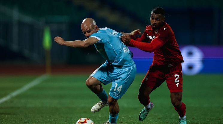 Контузията на Пастор не е сериозна