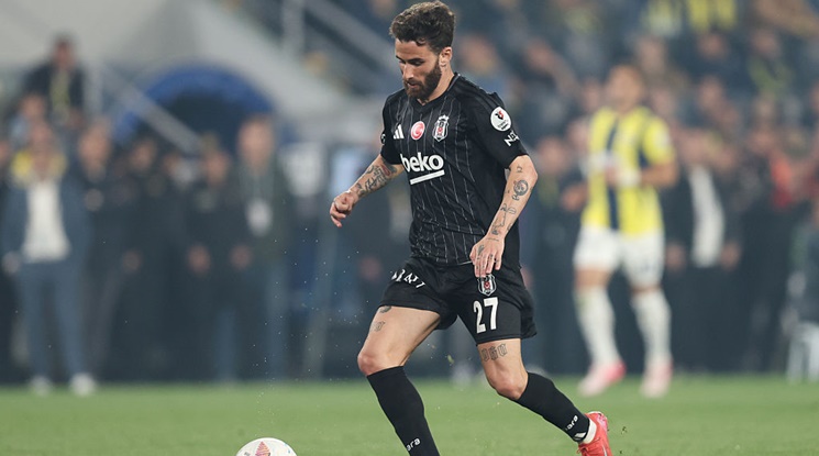 Рафа Силва пред завръщане в Бенфика