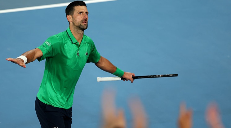 Коремна травма праща Джокович директно на четвъртфинал