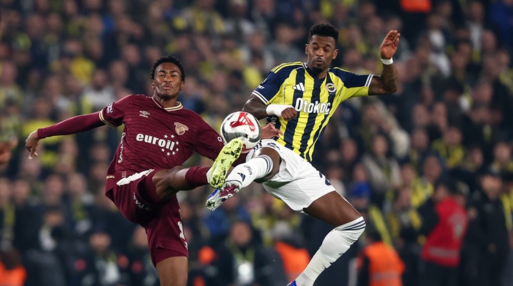 Фенербахче - Гьозтепе (репортаж)