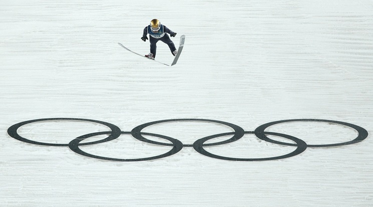 
                            <span class='comments'>0</span>
                            <span class='article-date'>14.02.2026</span>
                            <a href='https://winner.bg/articles/view/173809-vladimir-zografski-s-mnogo-dobro-postizhenie-v-ski-skoka'>Владимир Зографски с много добро постижение в ски скока</a>
                    